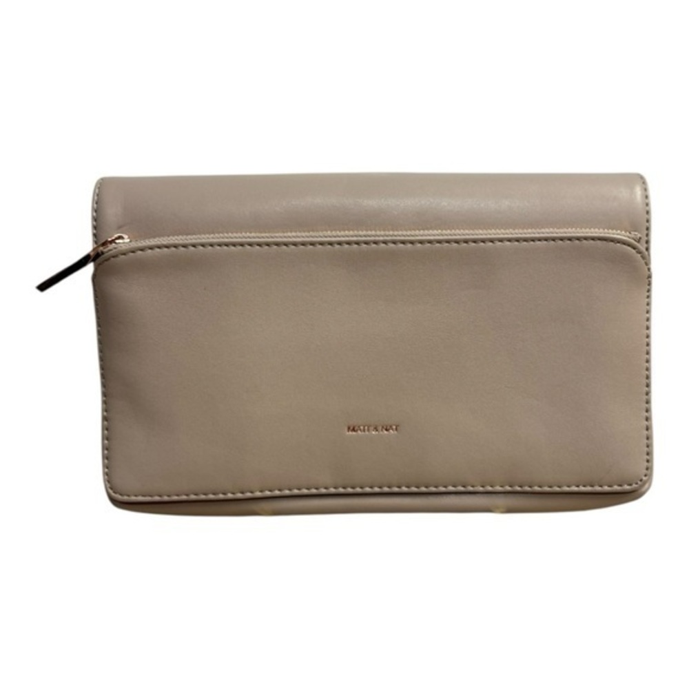 Matt & Nat Vegan Leather Zip Clutch Wallet Pouch Neutral Taupe Minimalist Design